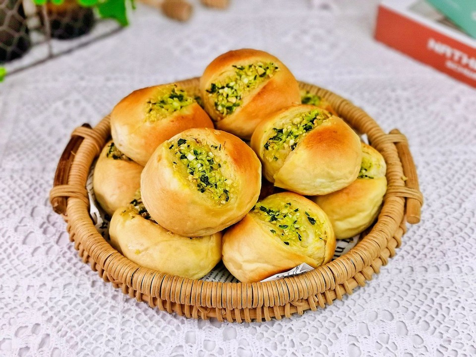 蒜香小面包，做法简单口感丰富
