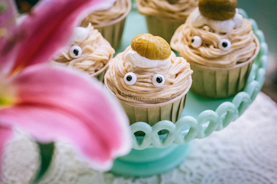 做几个“糟老头”来应景——万圣节栗子酱巧克力Cupcakes